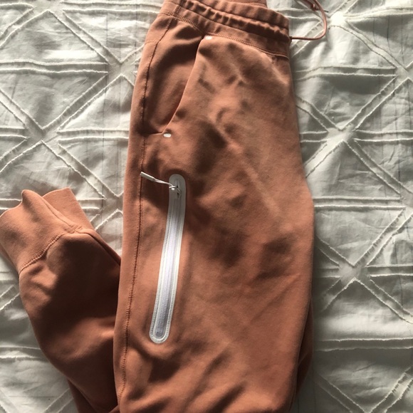 Nike Tech Fleece Joggers! - Picture 2 of 4